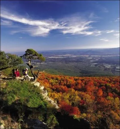 Quel est le point culminant de l'Etat (839 m) ?