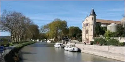 Petit tour en Occitanie, à Ventenac-en-Minervois. Village de l'arrondissement de Narbonne, il se situe dans le département ...