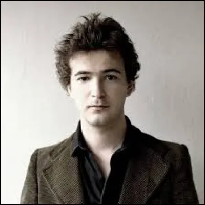 Complète cette chanson de Renan Luce : ''Mais moi je suis un homme qui aime bien ce genre de jeu (je) veux bien qu'elle me nomme...''