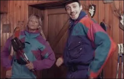 Complète cette chanson d'Angèle et Roméo Elvis : ''Je peux ressentir le malaise des gens qui...''