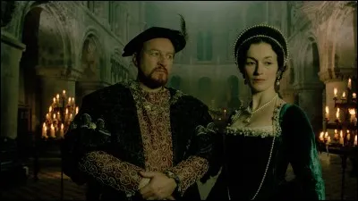 Quelle reine d'Angleterre et épouse d'Henri VIII fut décapitée en 1536 après avoir été accusée d'adultère ?