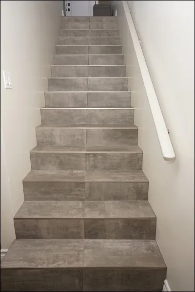 "Si tu y vas, n'oublie pas de monter là-haut" : c'est un indice pour le film...