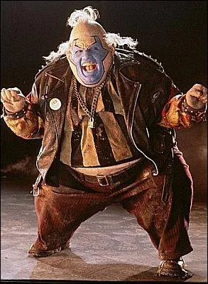 Ce bad guy de l'univers de Spawn a pour nom: