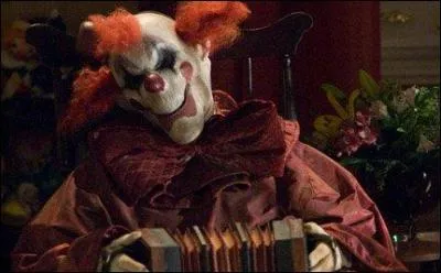 Dans quel film  sketchs apparat The Laugh?