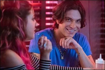 Qui d'autre tombe amoureux de Tess ?