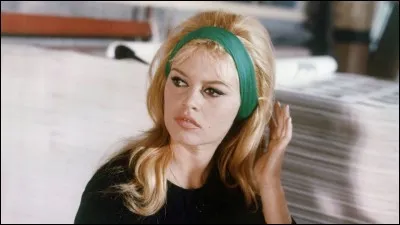 Quel film a véritablement lancé la carrière cinématographique de Brigitte Bardot ?