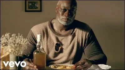 Dans quelle chanson peut-on voir ce clip ?