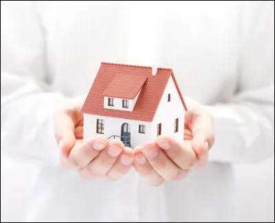 À quel temps le verbe "loger'' est-il conjugué dans "ils ont logé" ?