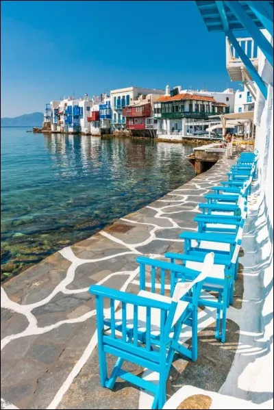 Destination de rêve, voici Myconos, dans quelle mer se situe cette île ?