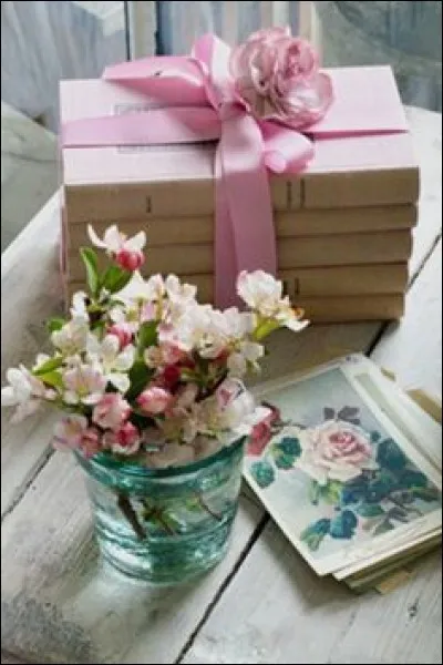 Qui est l'&eacute;crivain de "L'Eau des collines" ?