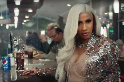 Cardi est connue par son mot...