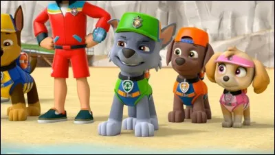 .... est un synonyme de "mouiller"