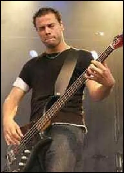 ''Plug in Baby'' : Le riff de guitare ressemble à ''Toccata et fugue en ré mineur''. Qui a composé ce morceau de musique classique ?