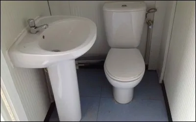 Le vaisseau en possède trois, reparties dans divers endroits. Ce sont les...