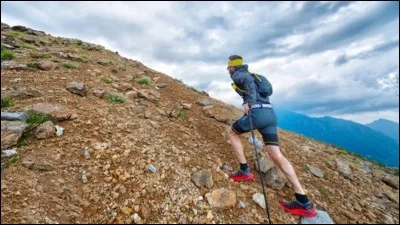 Combien de km fait la course à pied la plus dure du monde ?