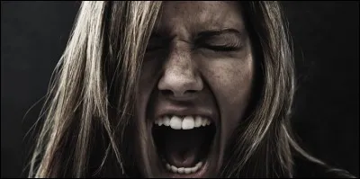 Tu entends quelqu'un crier...