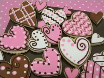 Ton "crush" t'offre des chocolats. Quelle est ta réaction ?