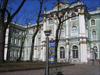 Le muse de l'Ermitage est ferm...