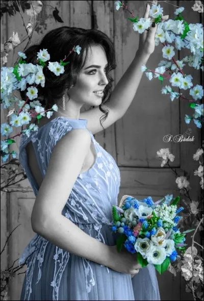 Qui chantait "Madame, hier encore elle était si petite et ses premiers tourments sont vos premières rides, Madame, et vos premiers soucis..." ?