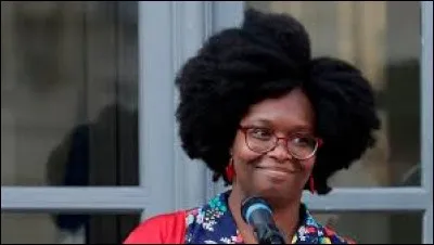 Quelle est la particularité du géant "la Grand-Mère" de la troupe Royal de luxe ?