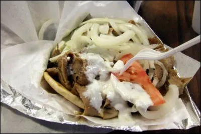 Quel est le pays d'origine du gyros (viande, légumes et pain) ?