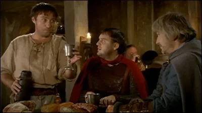 Avec quel animaux le tavernier prétend pouvoir faire des combats de chiens ?