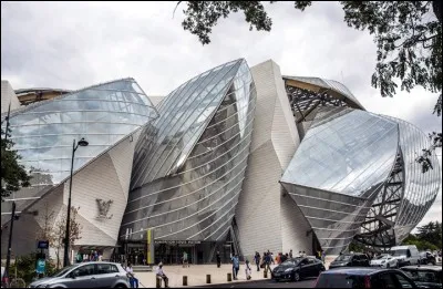Dans quelle cit&eacute; trouve-t-on le mus&eacute;e Louis Vuitton (2014) ?