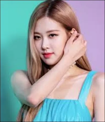 Quelle couleur de cheveux Rosé n'a-t-elle pas faite ?