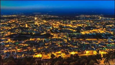 Géographie - Dans quel pays maghrébin se situe Tlemcen ?