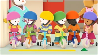 Quel est le travail de la dame en bleu ? (Je n'ai pas trouvé des photos où on la voit complètement ou qui n'ont pas des droits d'auteurs)