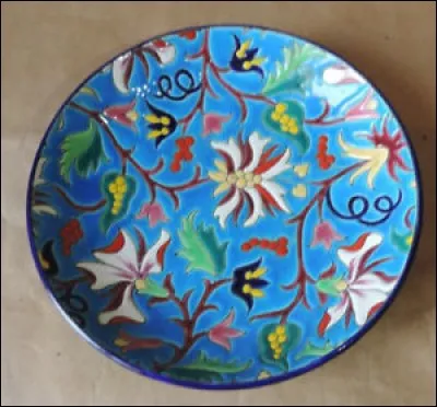 Que ne met-on pas dans une piperade ?