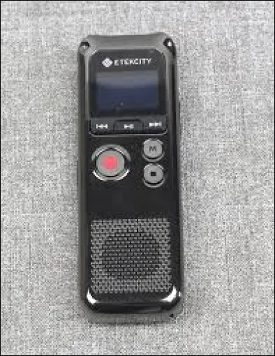 Quel fut le plus haut titre décerné à César ?