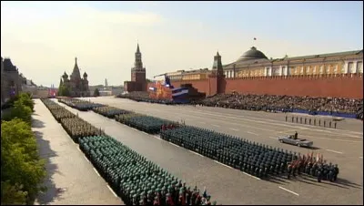 Quel pays célèbre sa fête nationale le 12 juin ?