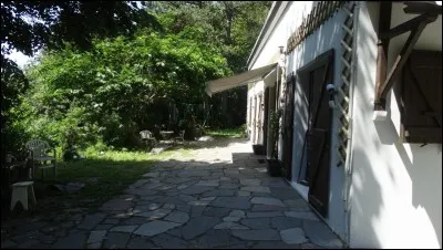 Huile volatile, extraite de la fleur d'oranger !