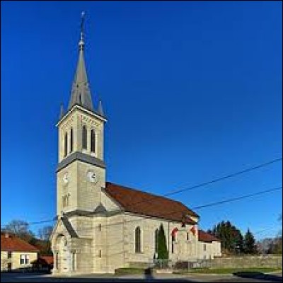Notre balade dominicale commence en Bourgogne-Franche-Comté, à Chamesey. Village de l'arrondissement de Pontarlier, il se situe dans le département ...