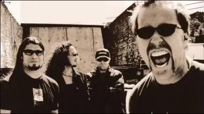 Quel groupe californien, symbole du genre metal, voit-on sur cette photo ?