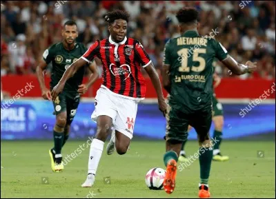 Adrien Tameze porte le numéro ...