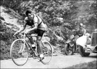 Ce coureur français, connu pour le sérieux et la rigueur de sa préparation, son respect des règles, a remporté le Tour de France en 1931 puis en 1934. C'est ...