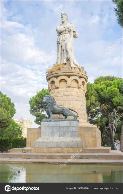 Retournons dans le jardin où vous n'avez sûrement pas vu :