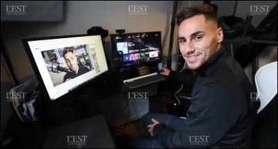 Qui est ce joueur-manette ?