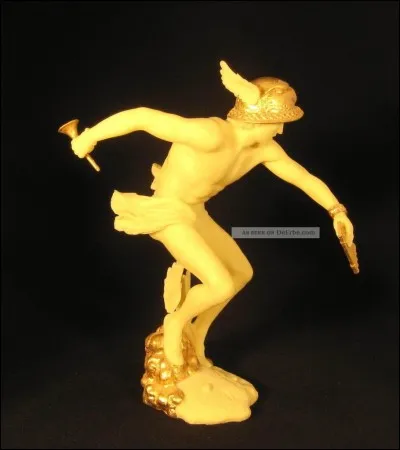 Qui est le fils de Zeus et Maïa ?