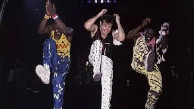 Des suites de quelle maladie meurt-il le 16 juillet 2019 ?