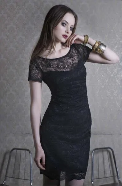 Connaissez-vous le designer qui a cr cette tenue ?