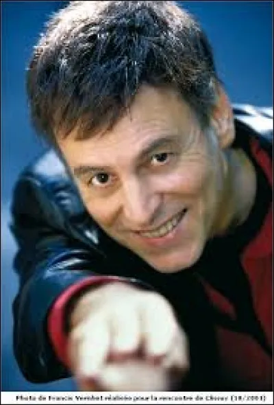 Lequel de ces titres ne fait pas partie du répertoire du chanteur verviétois Pierre Rapsat ?