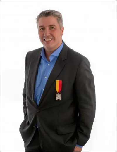 Dans quel domaine Jean-Philippe Darcis s'est-il fait un nom ?