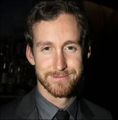 À quelle actrice est marié l'acteur de séries américaines Adam Shulman ?