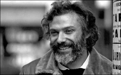 Cet auteur-compositeur-interprète, qui a chanté "Le métèque" et "Ma Solitude", se prénomme ...