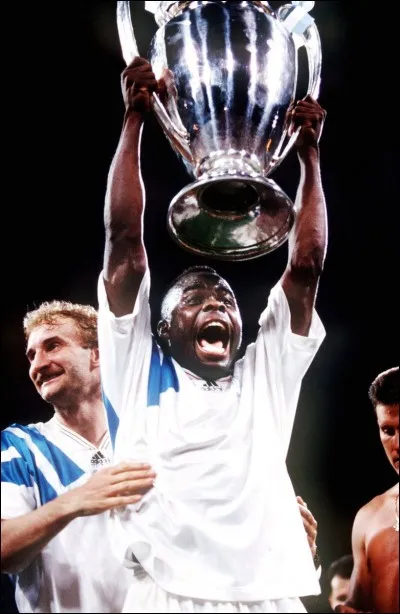 Qui est cet ancien défenseur, unique buteur de la finale 93 gagnée par l'OM ?