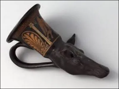 Henri Leconte, le tennisman, avait comme surnom...