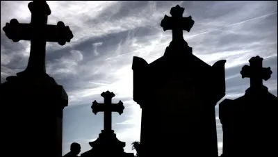 Sous quel pseudonyme Boris Vian publie-t-il "J'irai cracher sur vos tombes" en 1946 ?